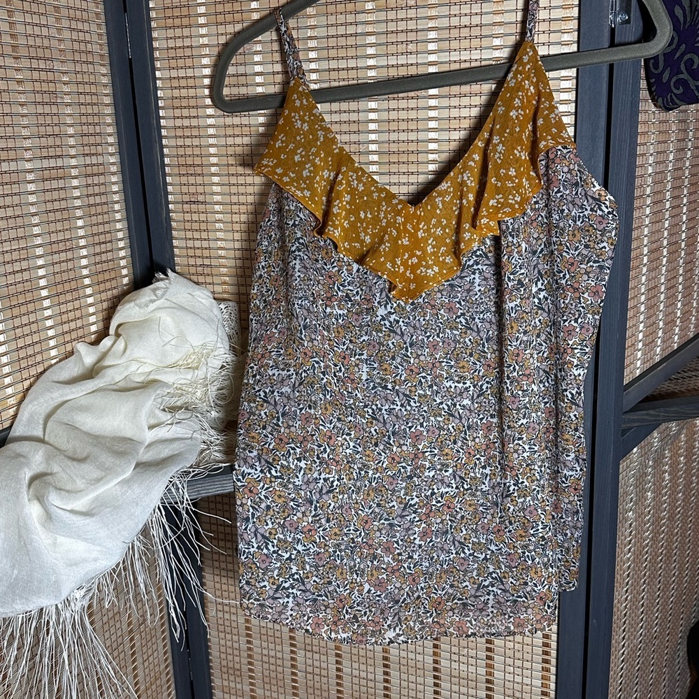 Banana Republic Small Floral Print Cami w/ Adjustable Straps